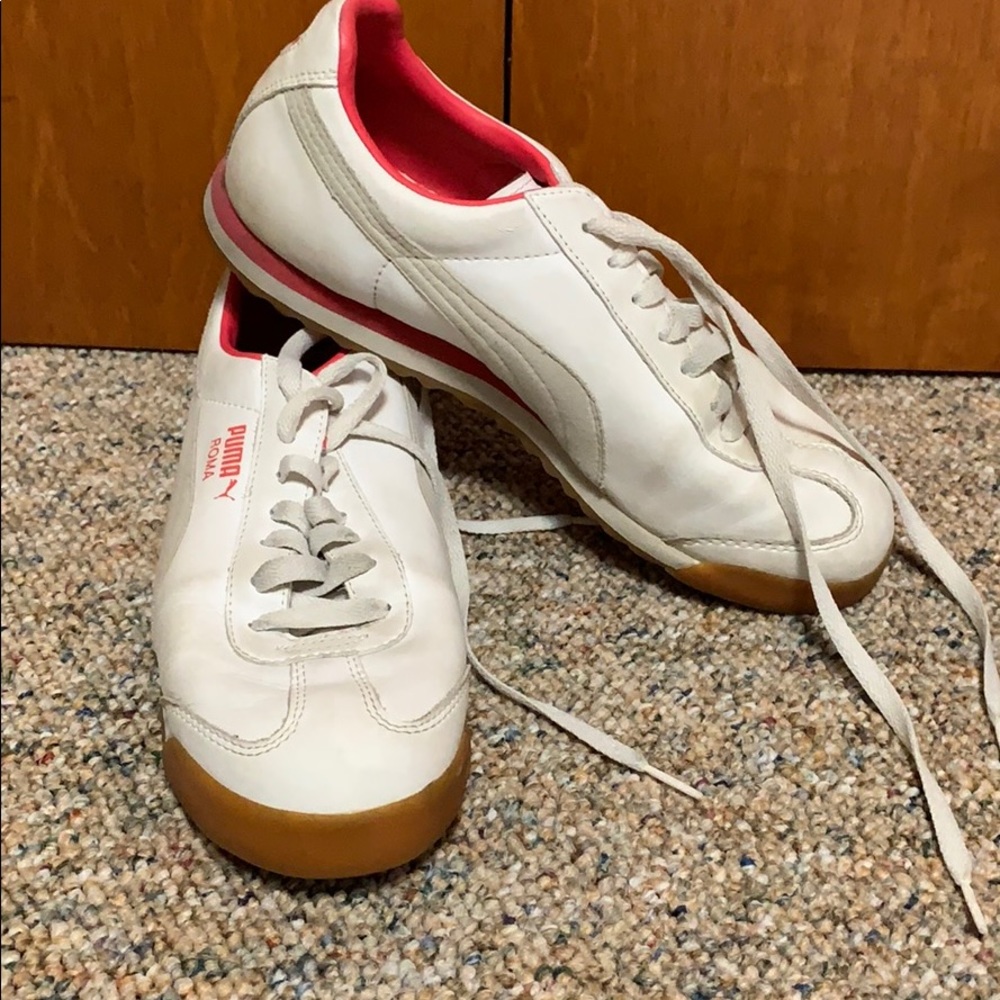 Puma - size 9